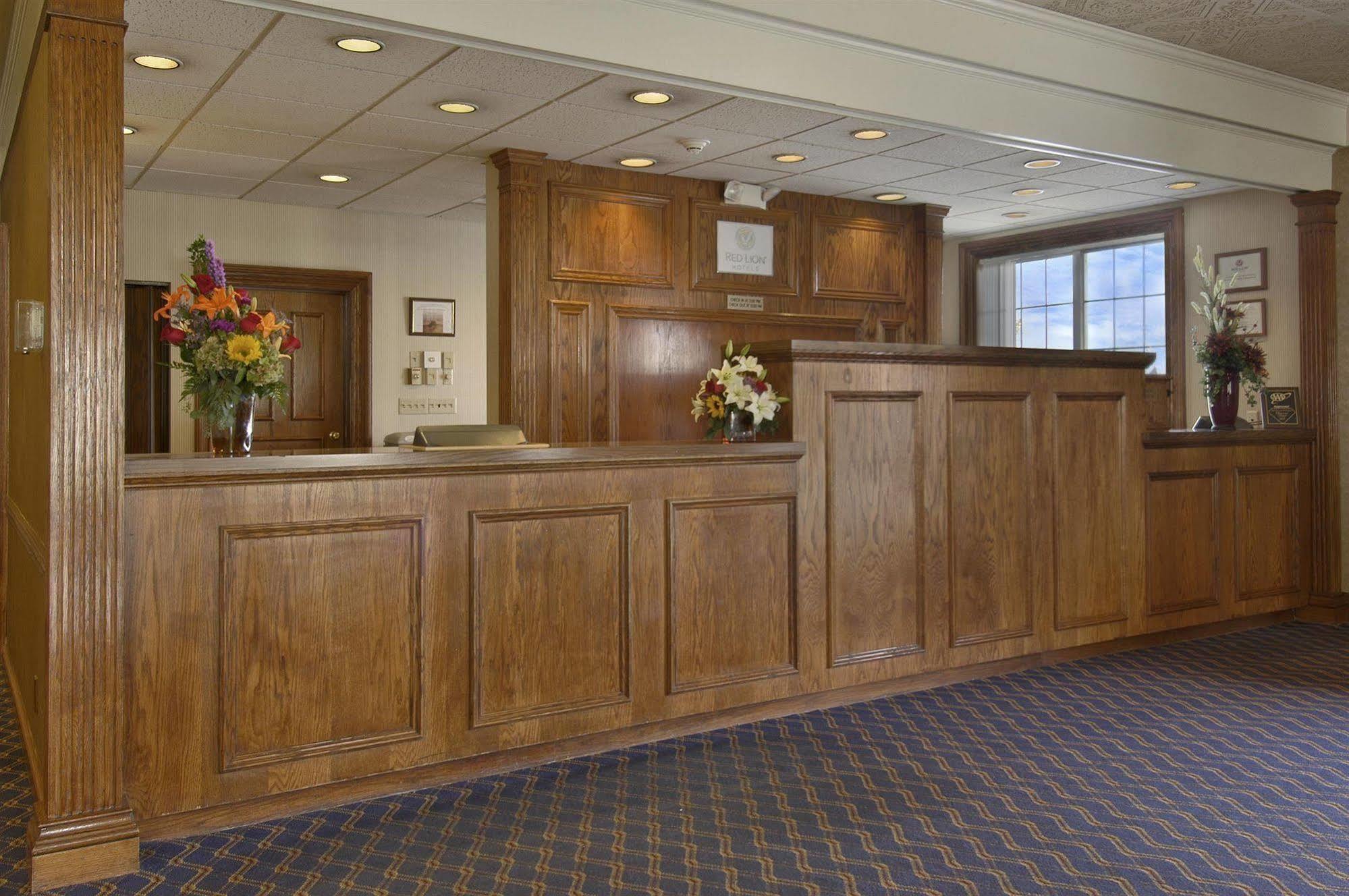 Red Lion Hotel פוקטלו מראה חיצוני תמונה