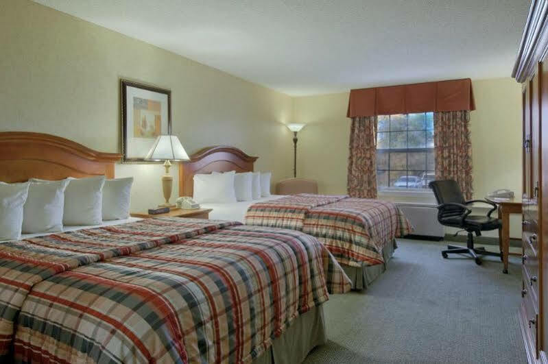 Red Lion Hotel פוקטלו מראה חיצוני תמונה